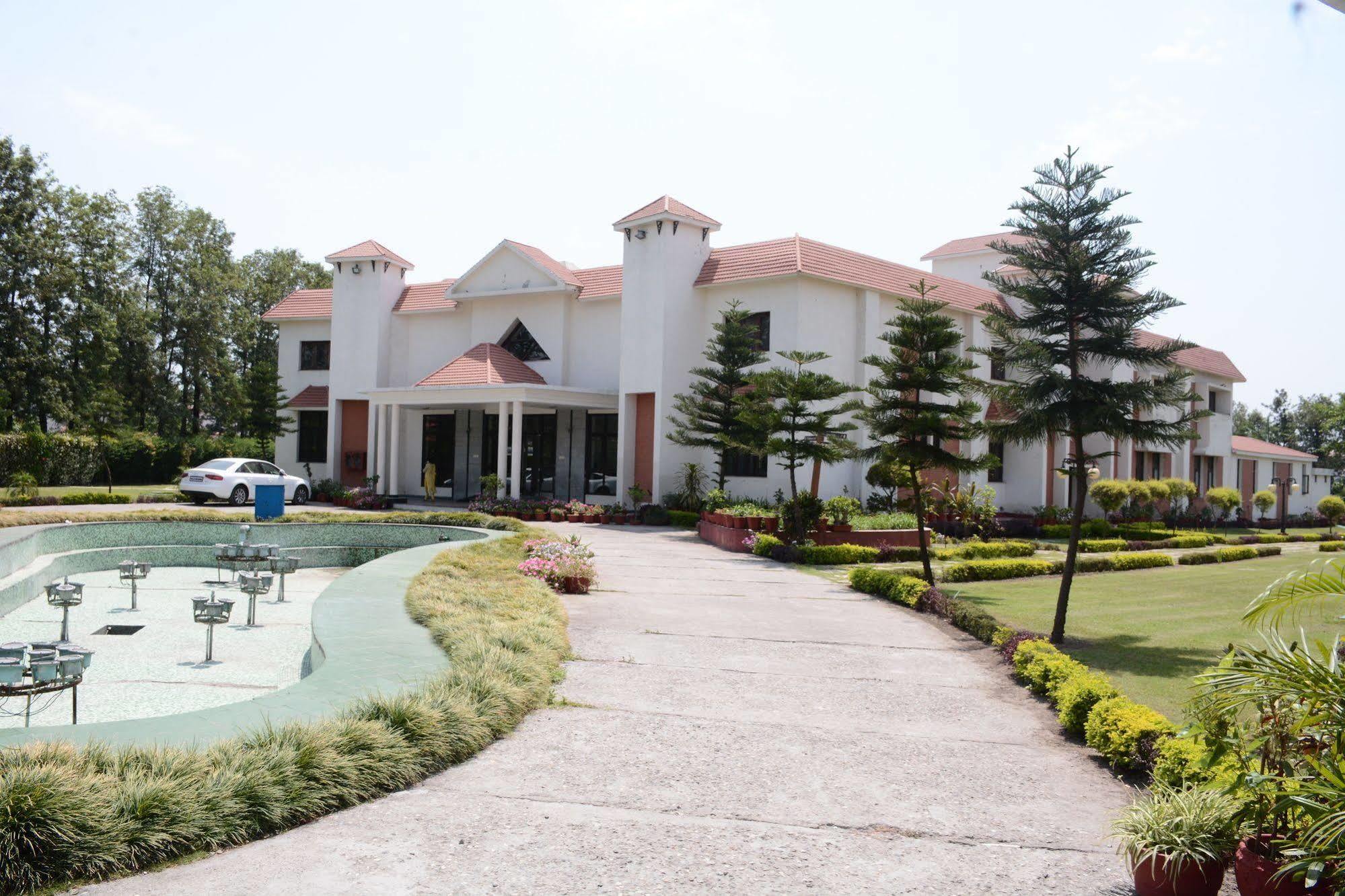 Hotel Naturoville Ayurvedic And Yoga Retreat Rishīkesh Exterior foto